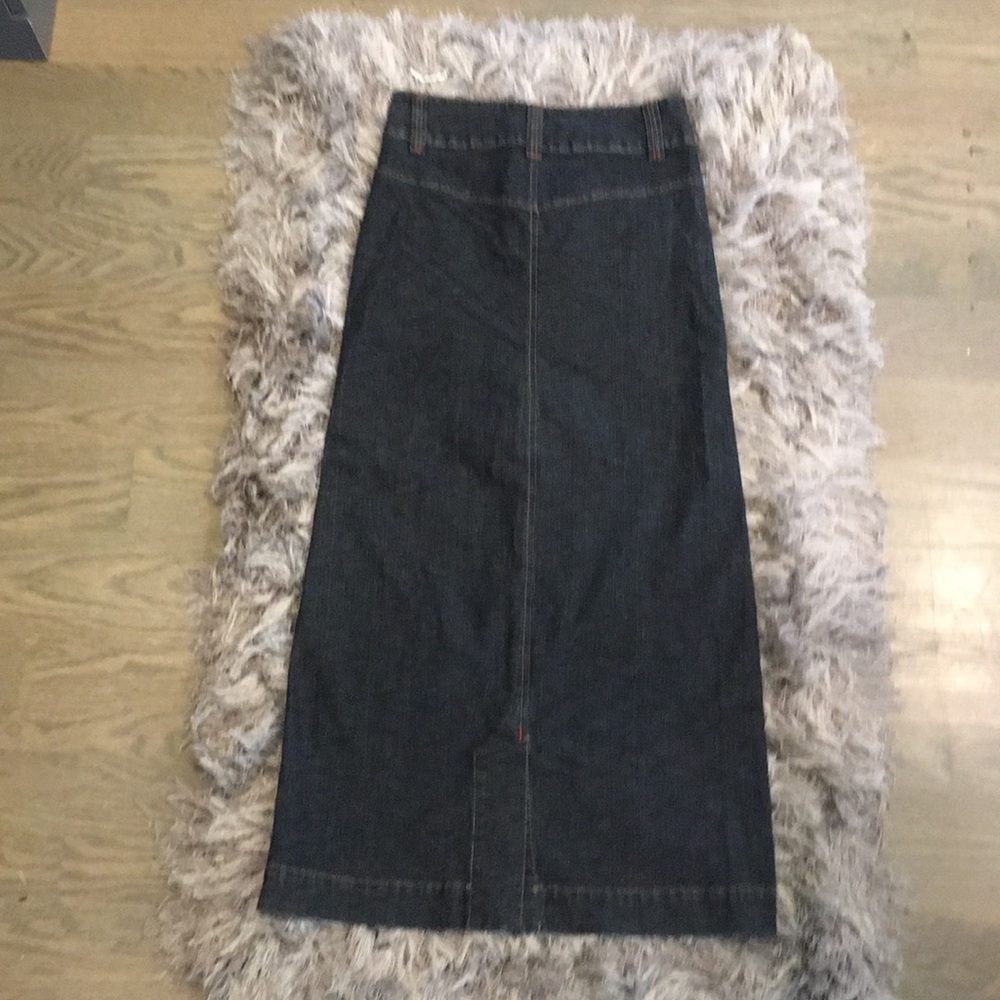 Chic Denim skirt - Picture 2 of 8